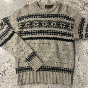 Vintage 90s Eddie Bauer Men’s Wool Crewneck Sweater